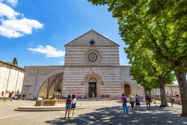 Chiesa di Santa Chiara D'Assisi