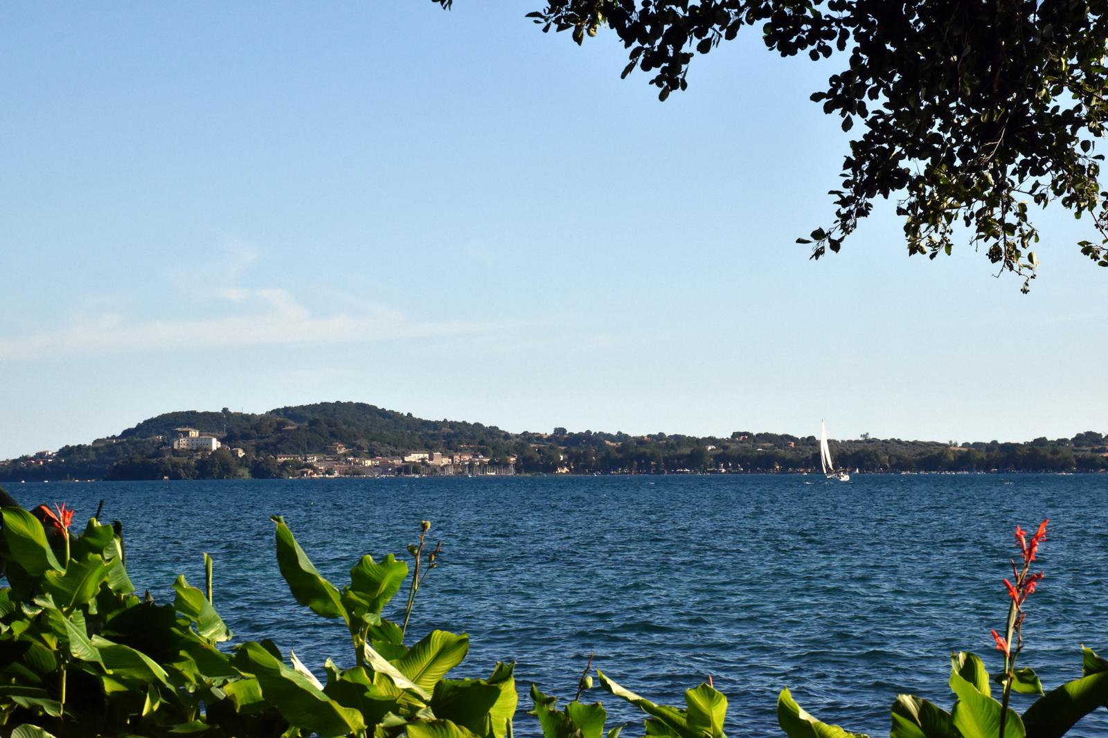 Isola Martana